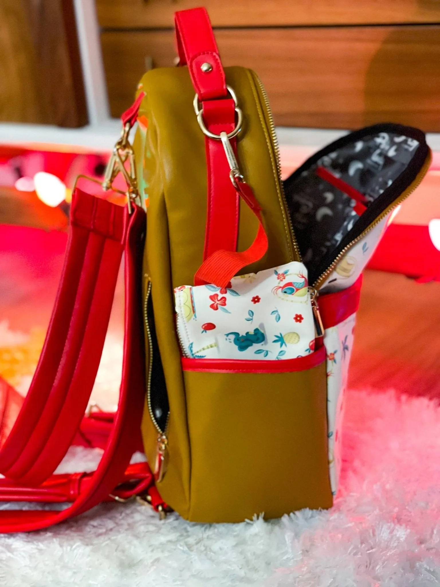 Adventure Midi Backpack