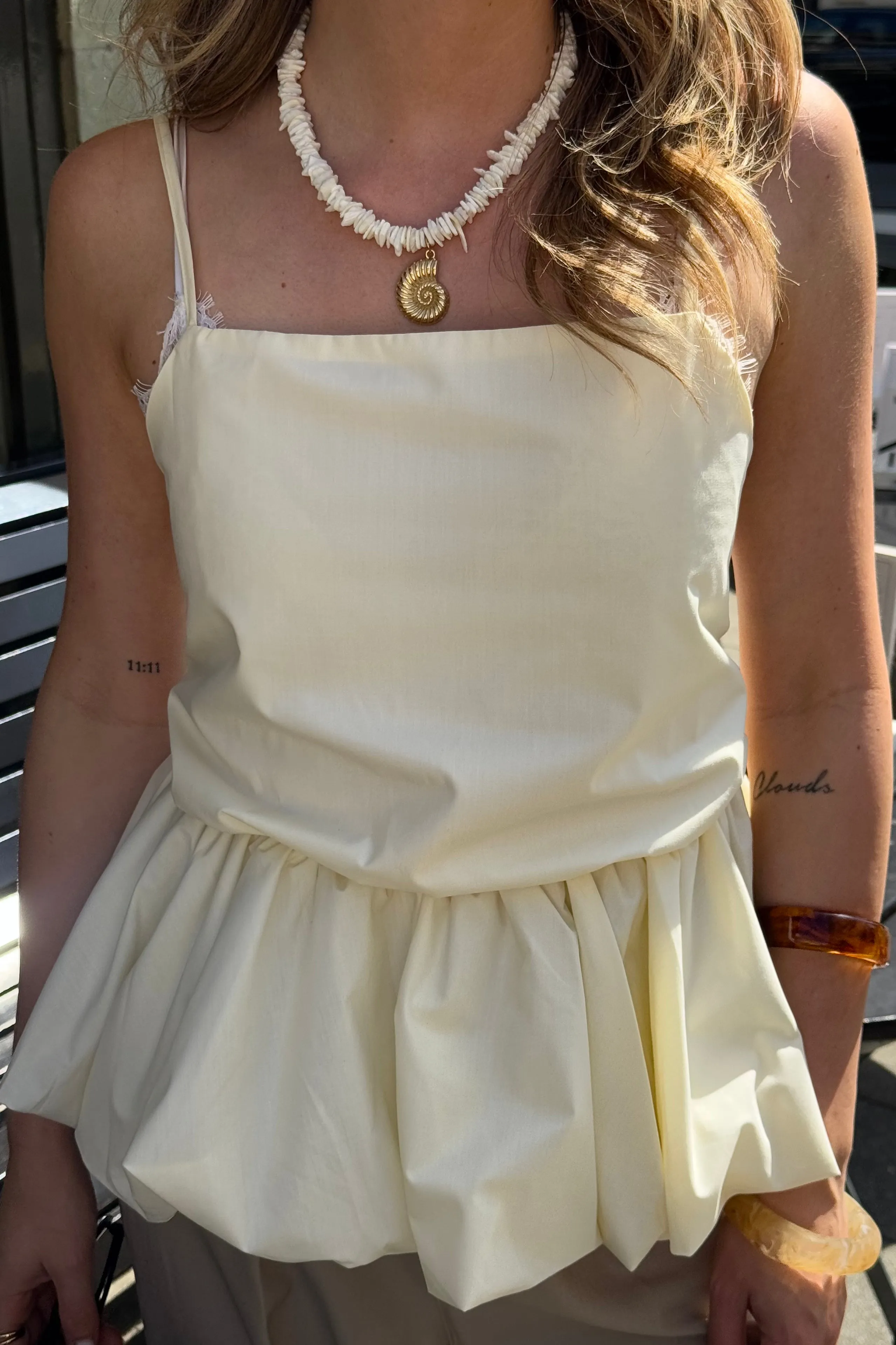 Balloon top - butter yellow