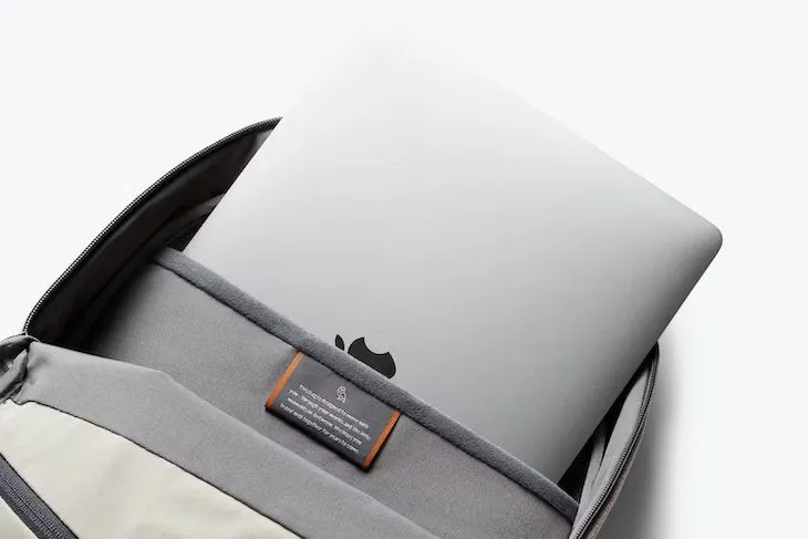 BELLROY VIA BACKPACK - 2 COLORS