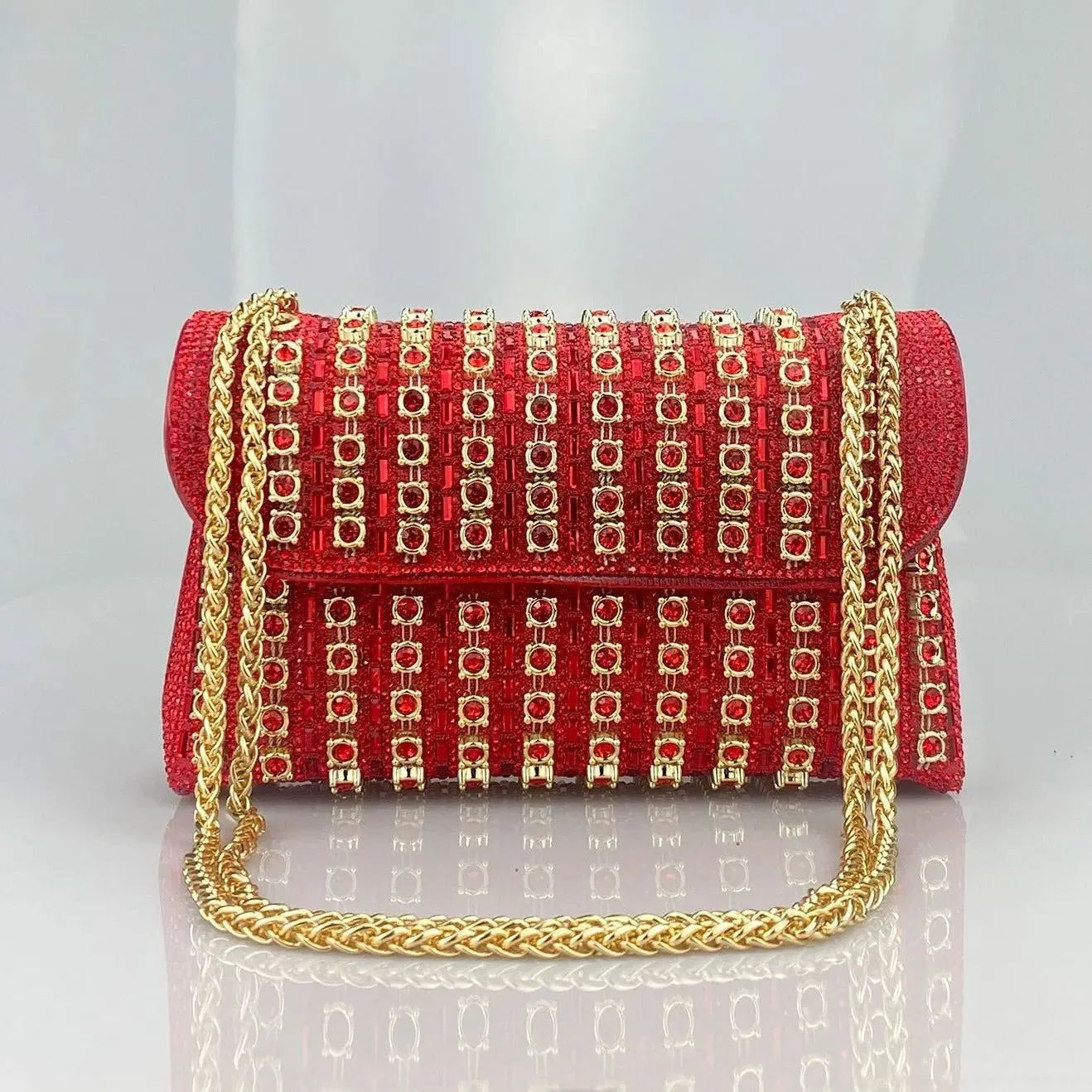 Grace | Luxurious Clutch Bag with Gold Accents for Elegant Evenings