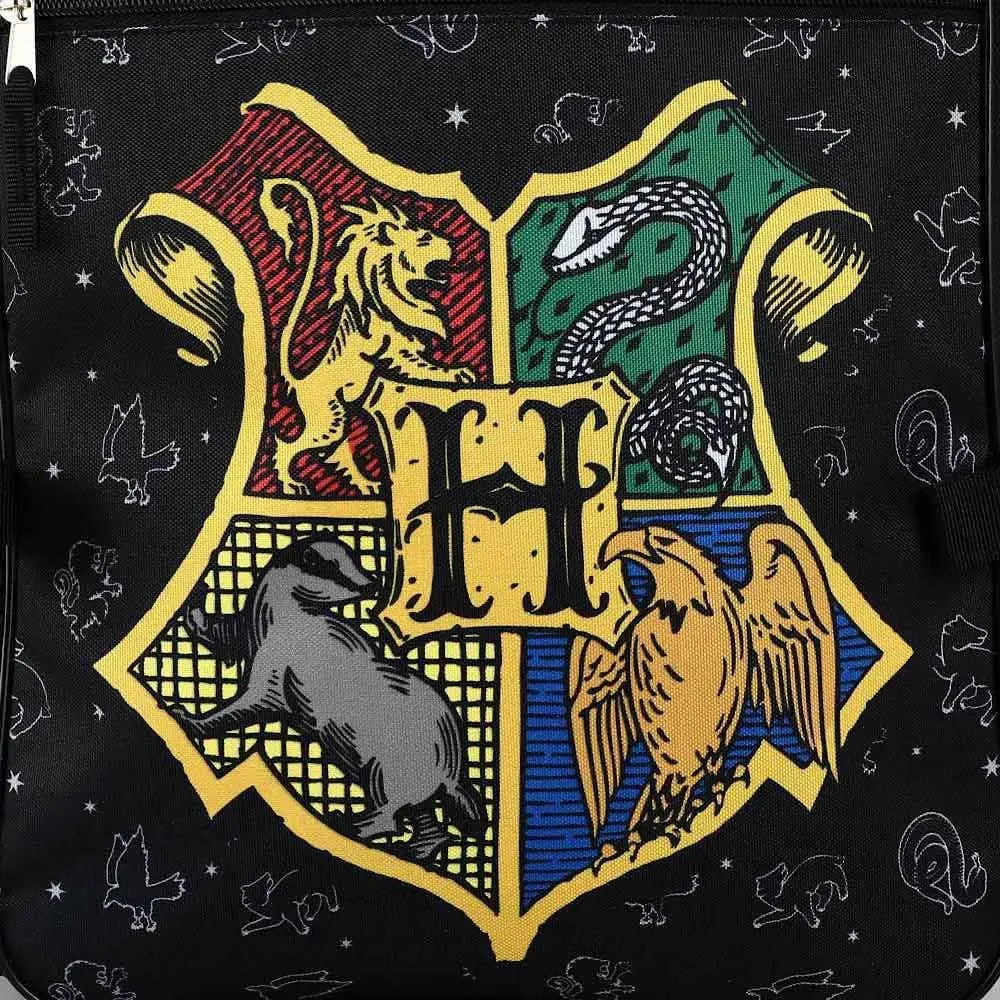 Harry Potter - Hogwarts Backpack with Lunchbox - Bioworld