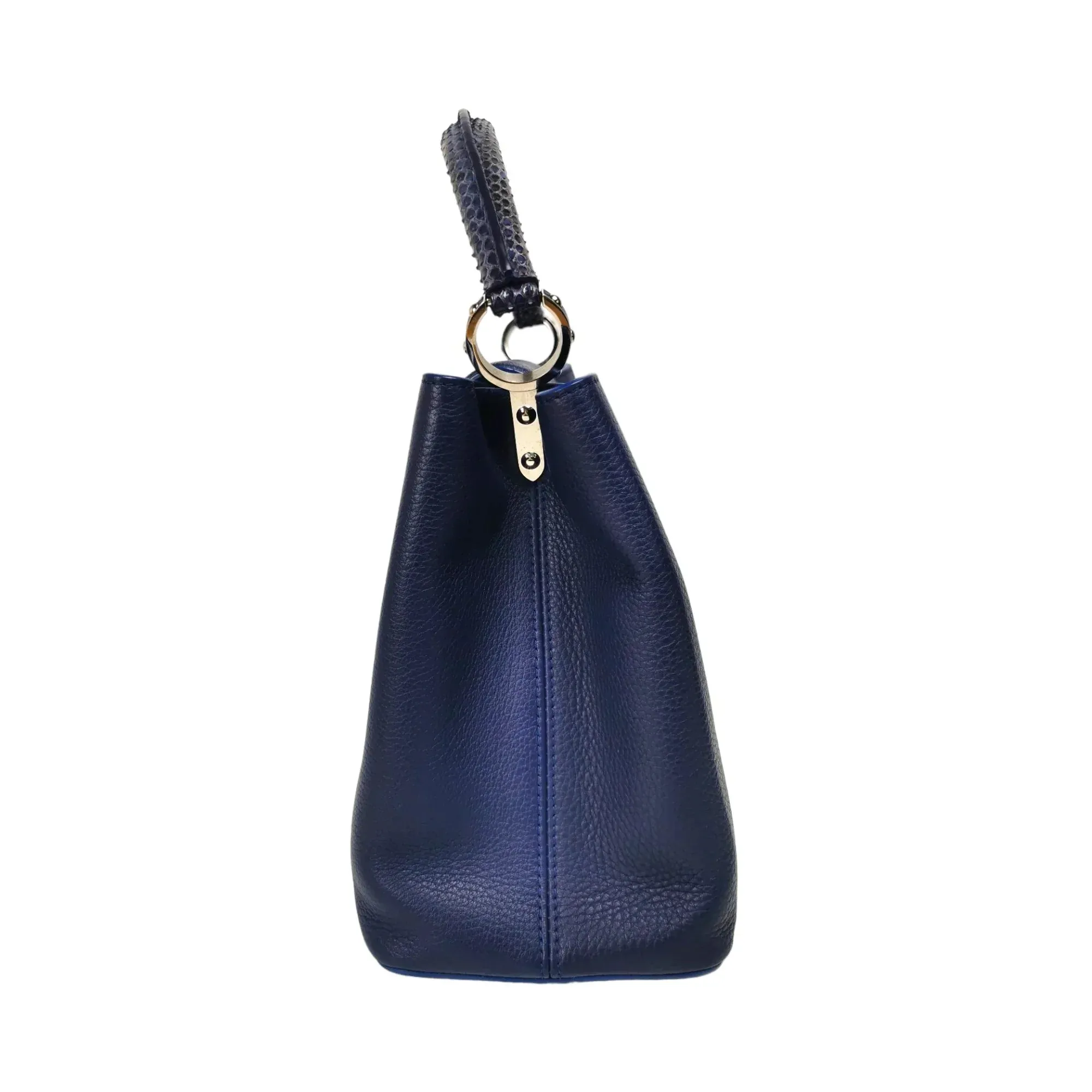 Trendy Inspired Louis Vuitton Capucines Mm Exotic Blue Taurillon