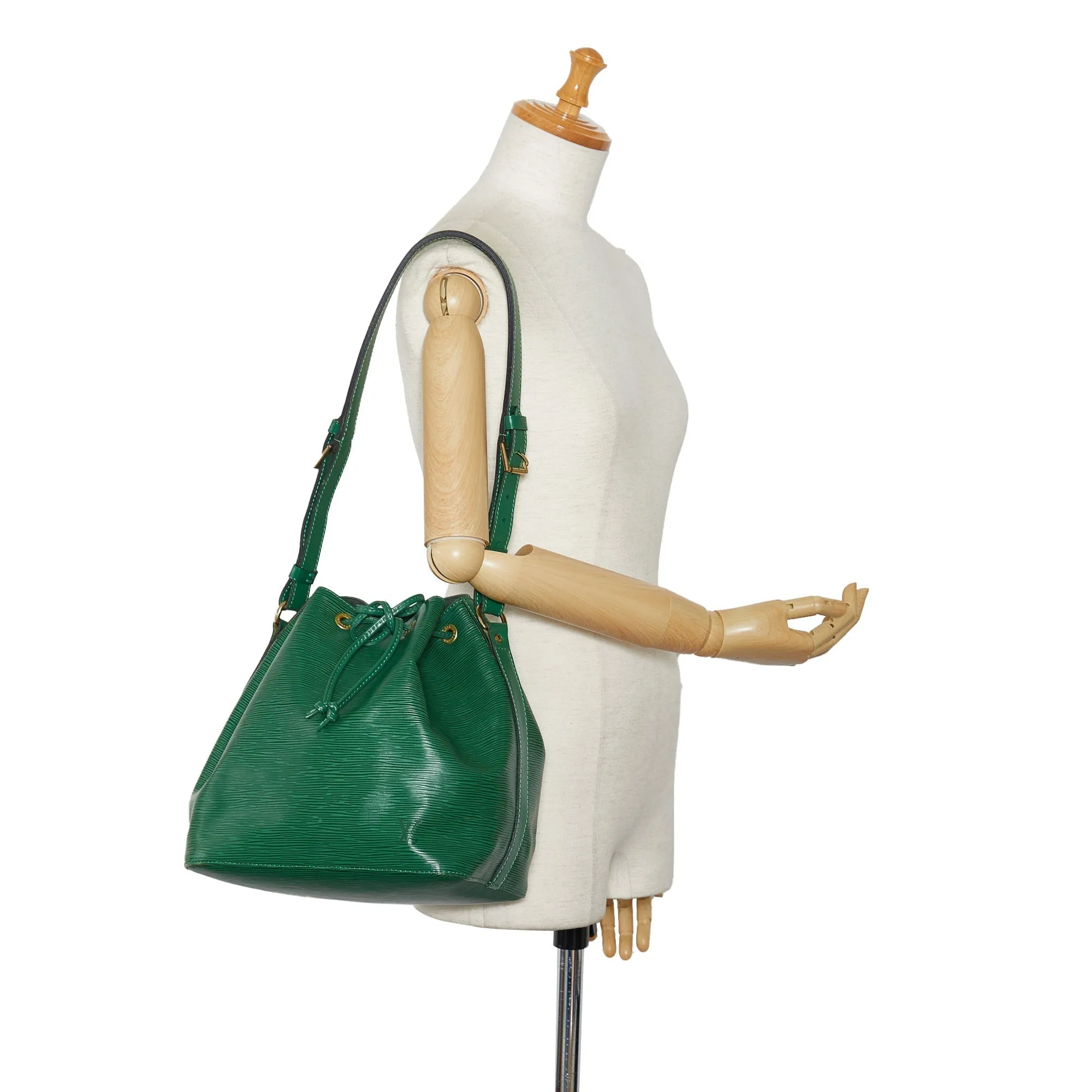 Trendy Inspired Louis Vuitton Petit Noé Green Epi