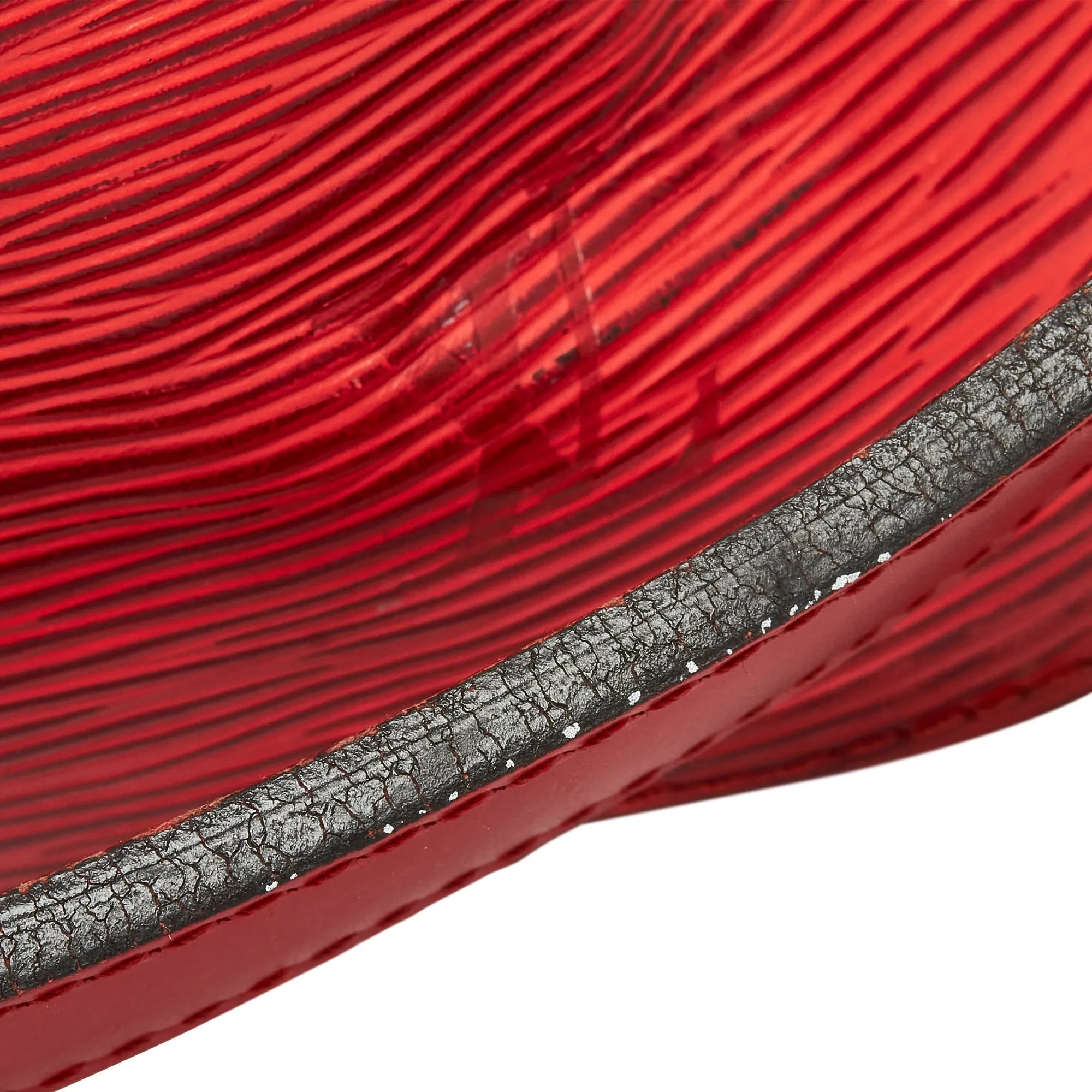 Trendy Inspired Louis Vuitton Petit Noé Red Epi