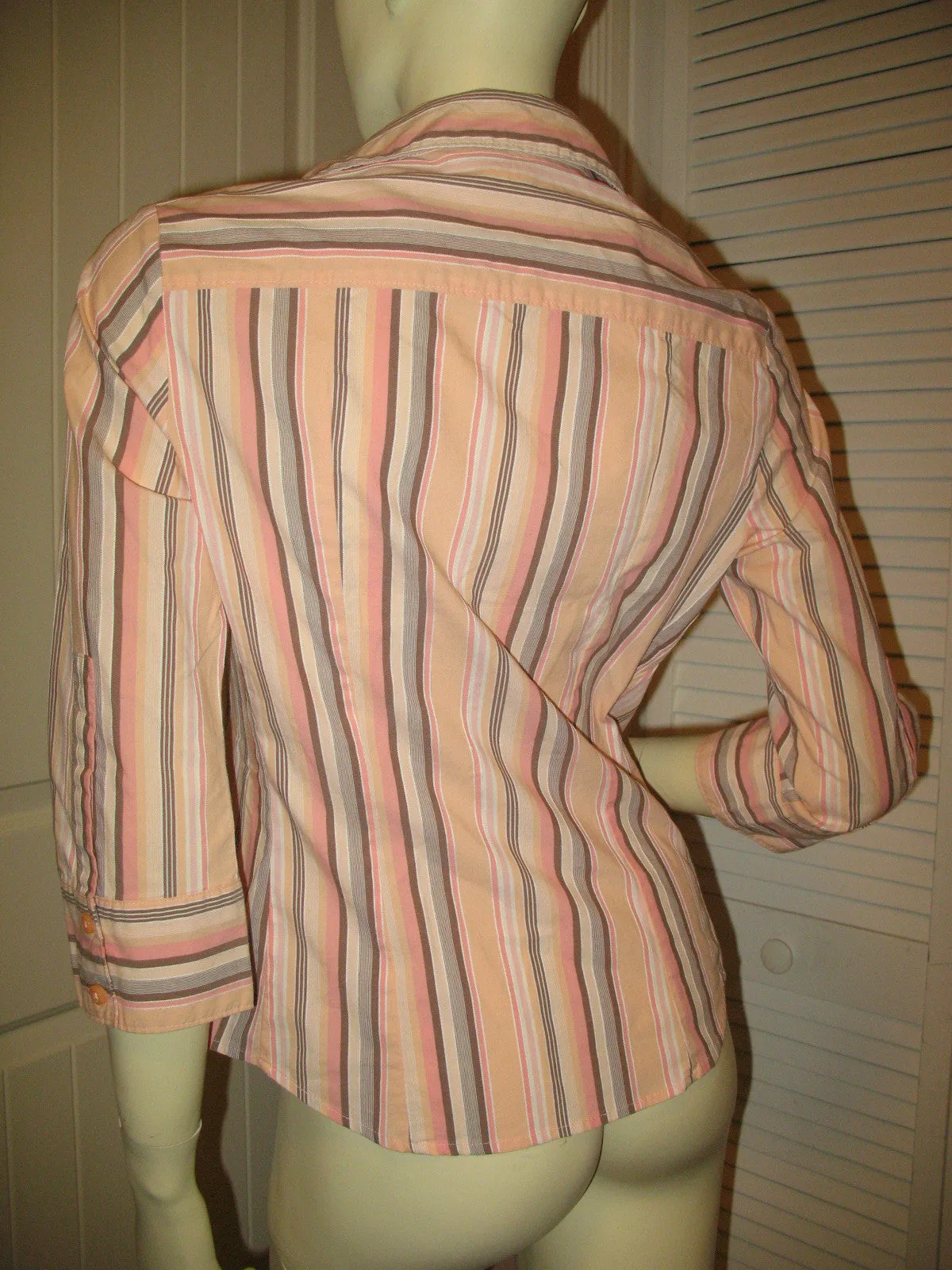 Womens Tops PEACH Pink BROWN STRIPE STRIPED Pattern Collar Collared 3/4 Sleeve Button Down Career Office Wear TOP Small